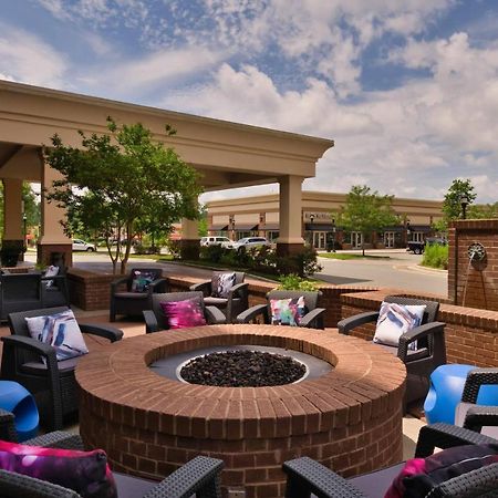 Springhill Suites Durham Chapel Hill Exterior foto